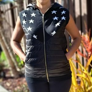 Love Tree Vest with Pockets and Hood